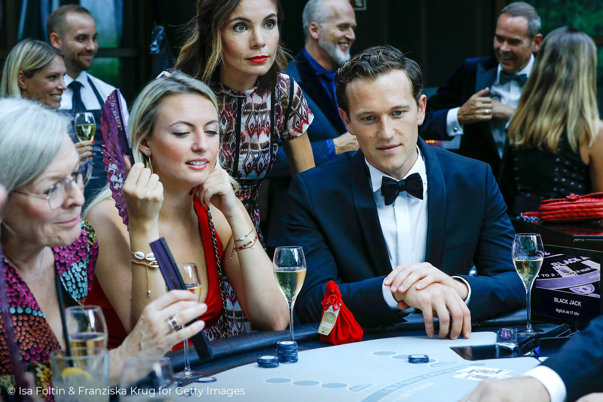 Nadine Warmuth, Art Jom Gilz und weitere Gäste im Casino Baden-Baden